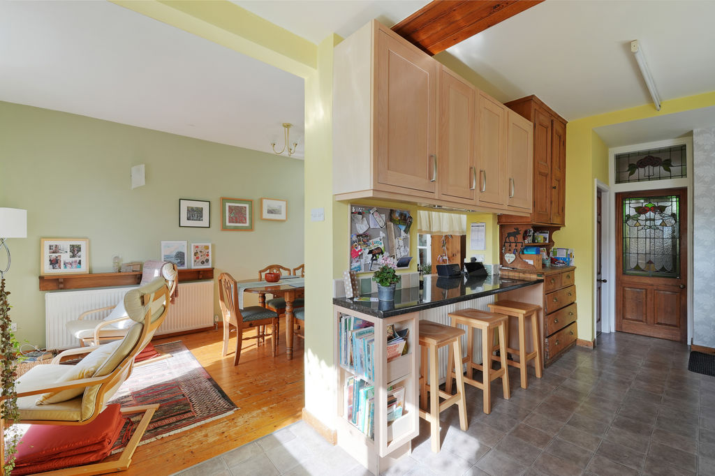 Cairns Road Crosspool